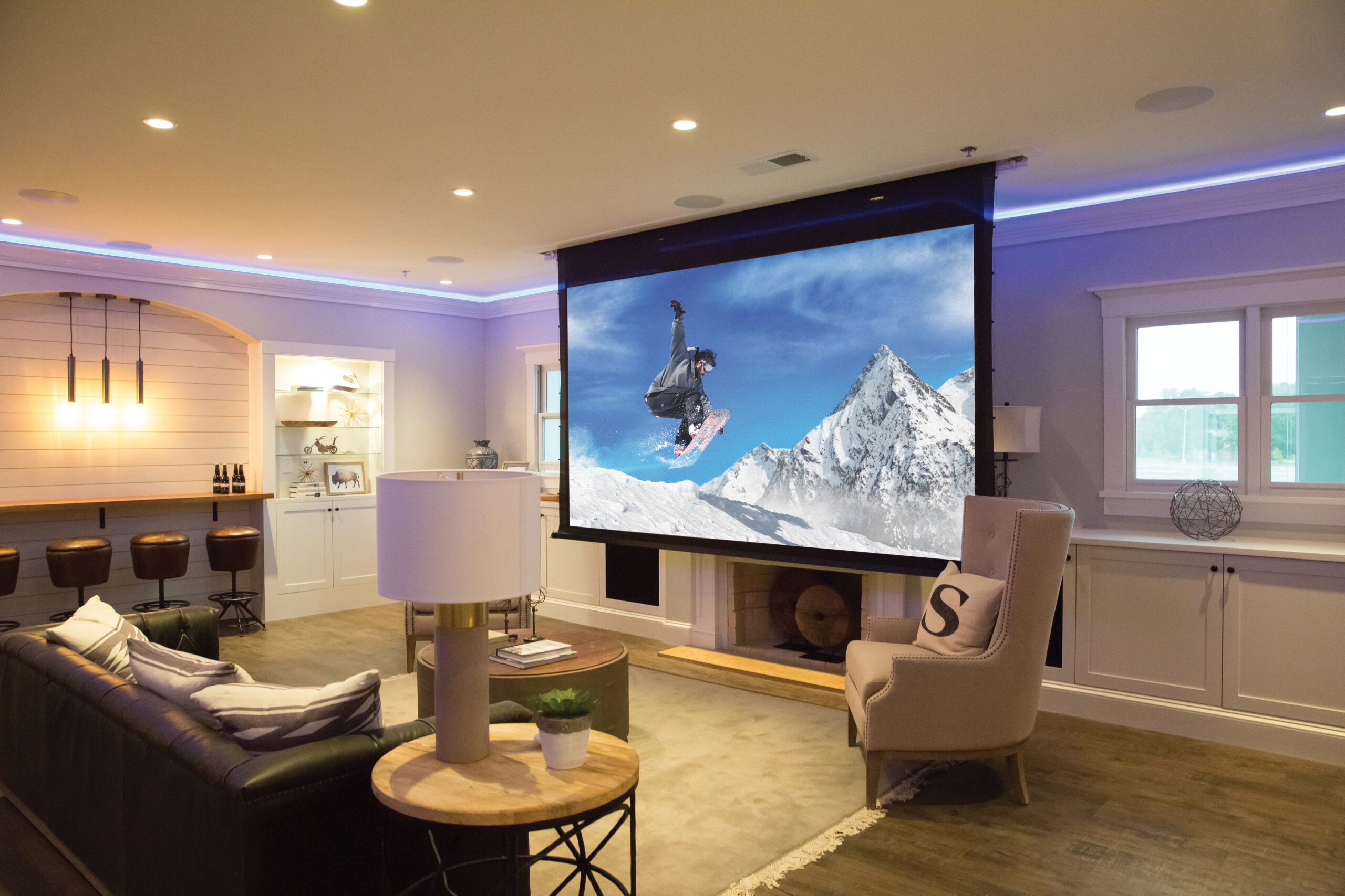 Recessed Recessed Motorized Home Theater Projection Screen